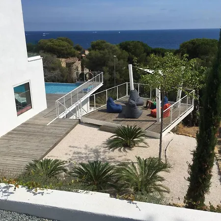 Californienne Avec Piscine Privee Et Climatisation - Fr-1-768-37 *